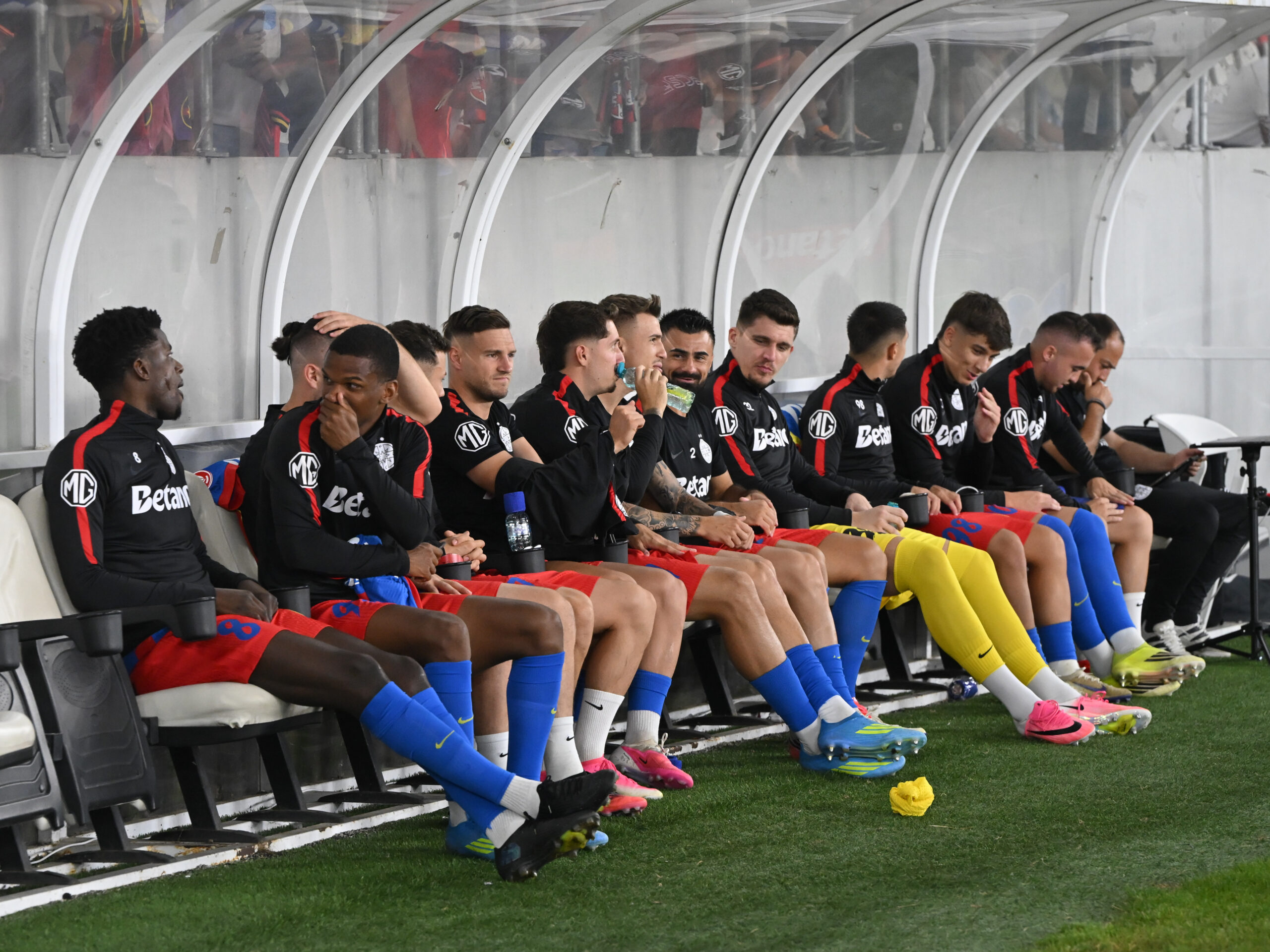 Surpriză uriașă în echipa FCSB ului cu CFR Cluj!