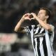 "Telenovela" Konstantelias s a încheiat, a doua zi după ce fanii lui PAOK s au adunat la stadion pentru a bloca transferul