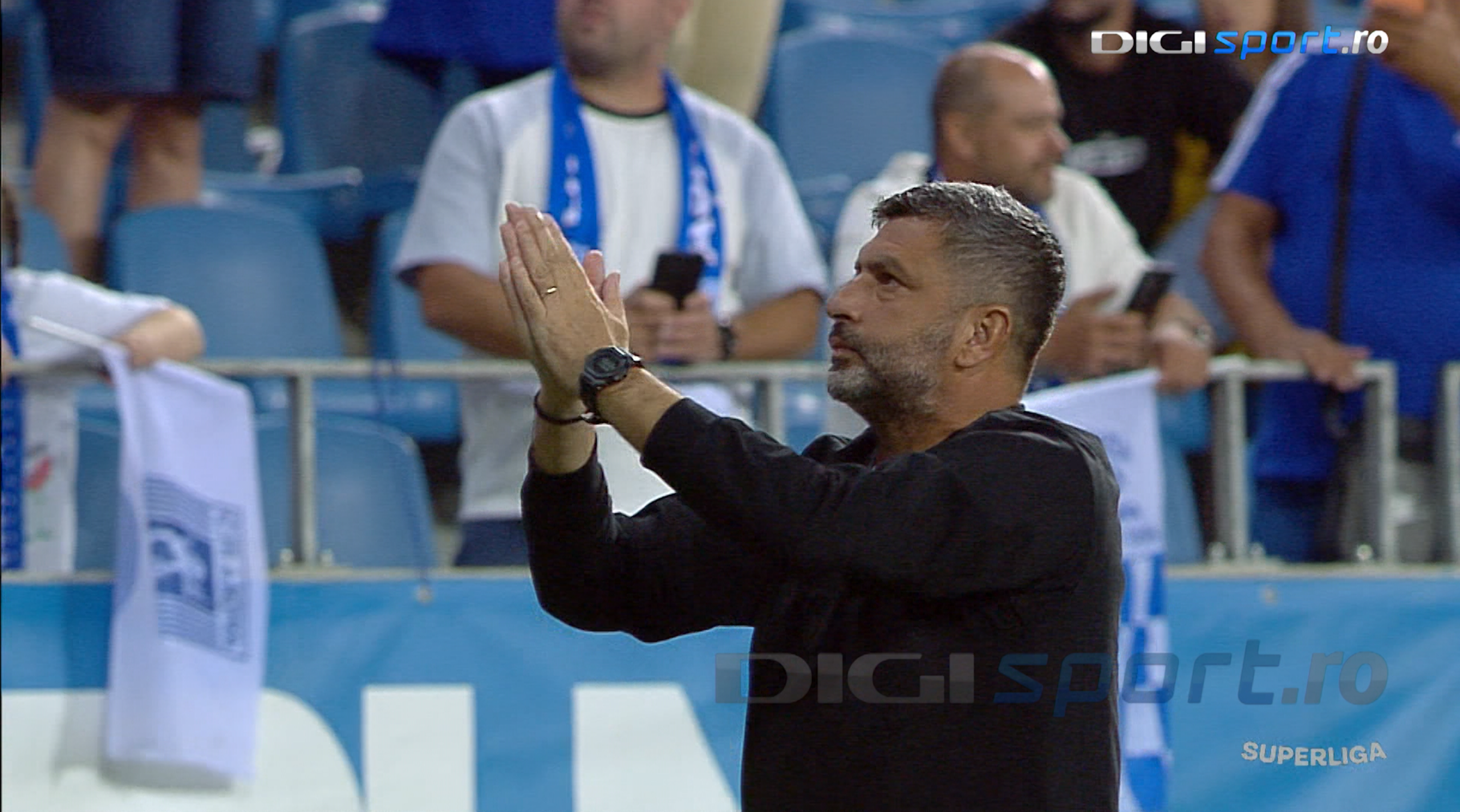 Adio, FCSB! Momentul în care Marius Baciu a ajuns în fața galeriei, imediat după 0 5 la Craiova