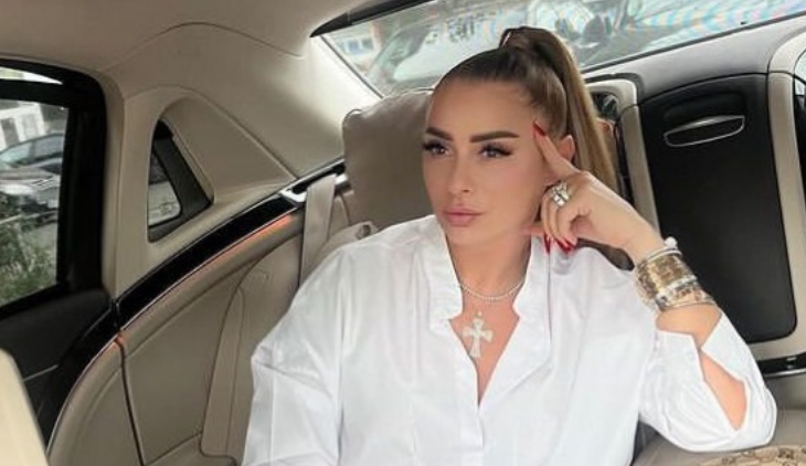 Anamaria Prodan a plecat din România, după ce a fost operată de urgență la Spitalul Floreasca