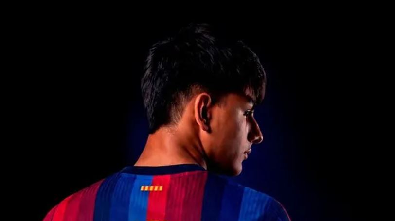 Barcelona i a găsit înlocuitor lui Ronald Araujo!