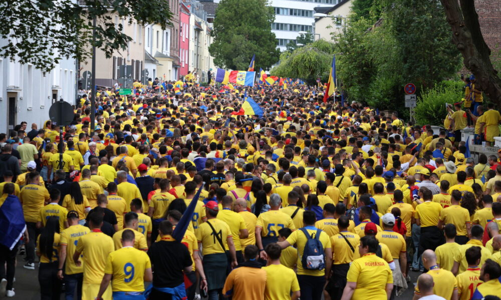 Câți români sunt așteptați la meciul cu Suedia