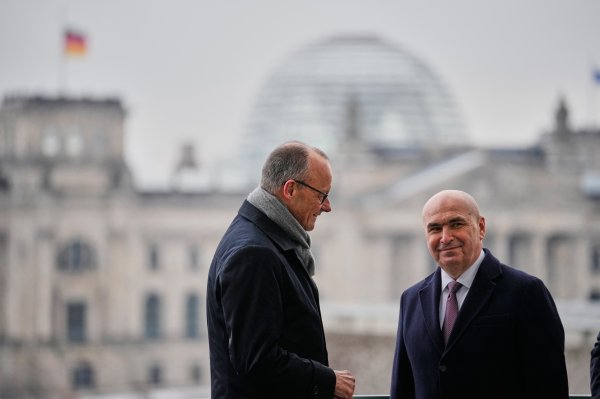 Cunoscutul fotbalist român, lăsat corigent la matematică de fratele lui Ilie Bolojan: ”Mă punea să cânt în fața clasei ca să mă treacă!”