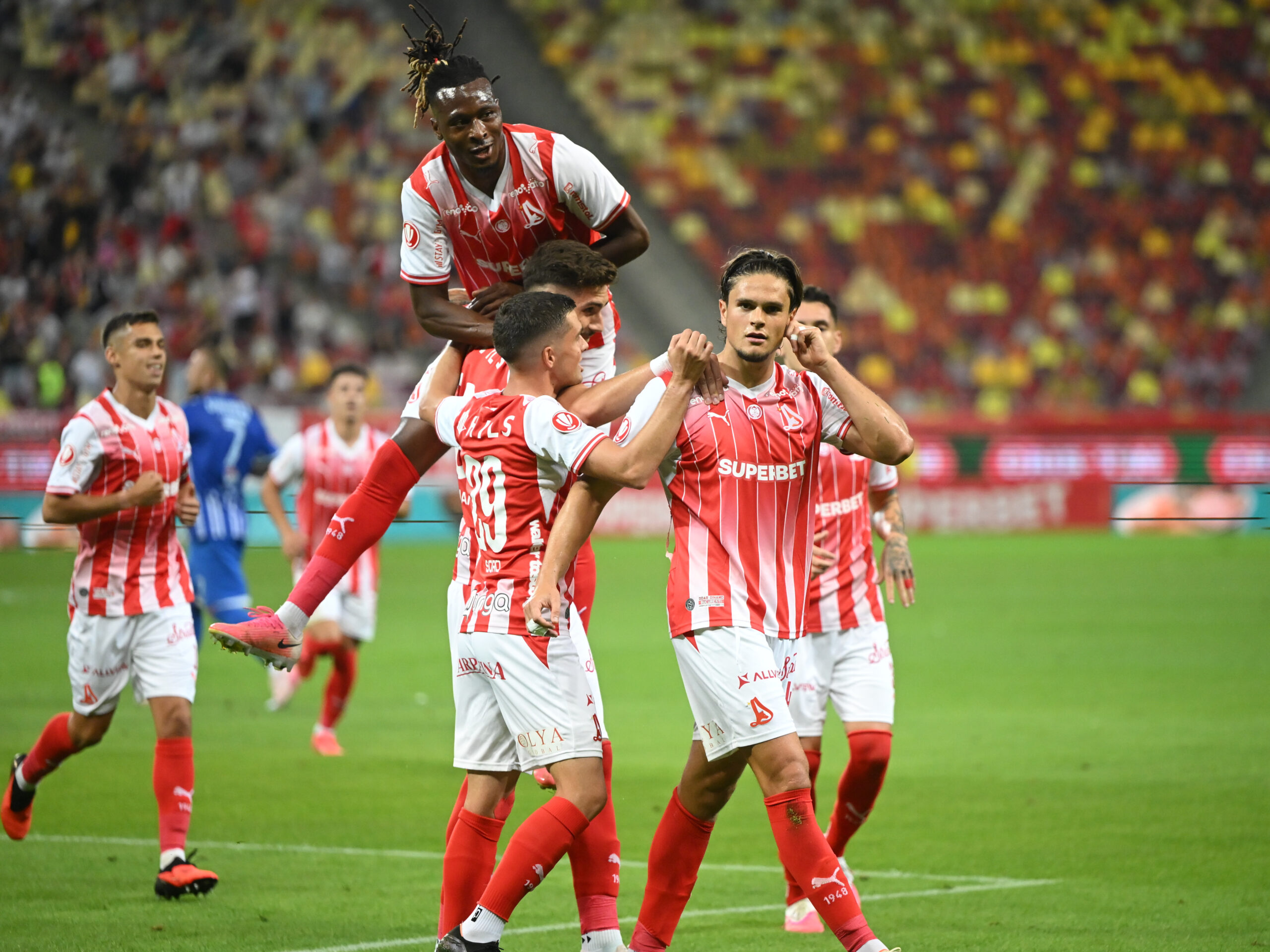 Dinamo i a pus contractul pe masă: ”Clauză de peste un milion”