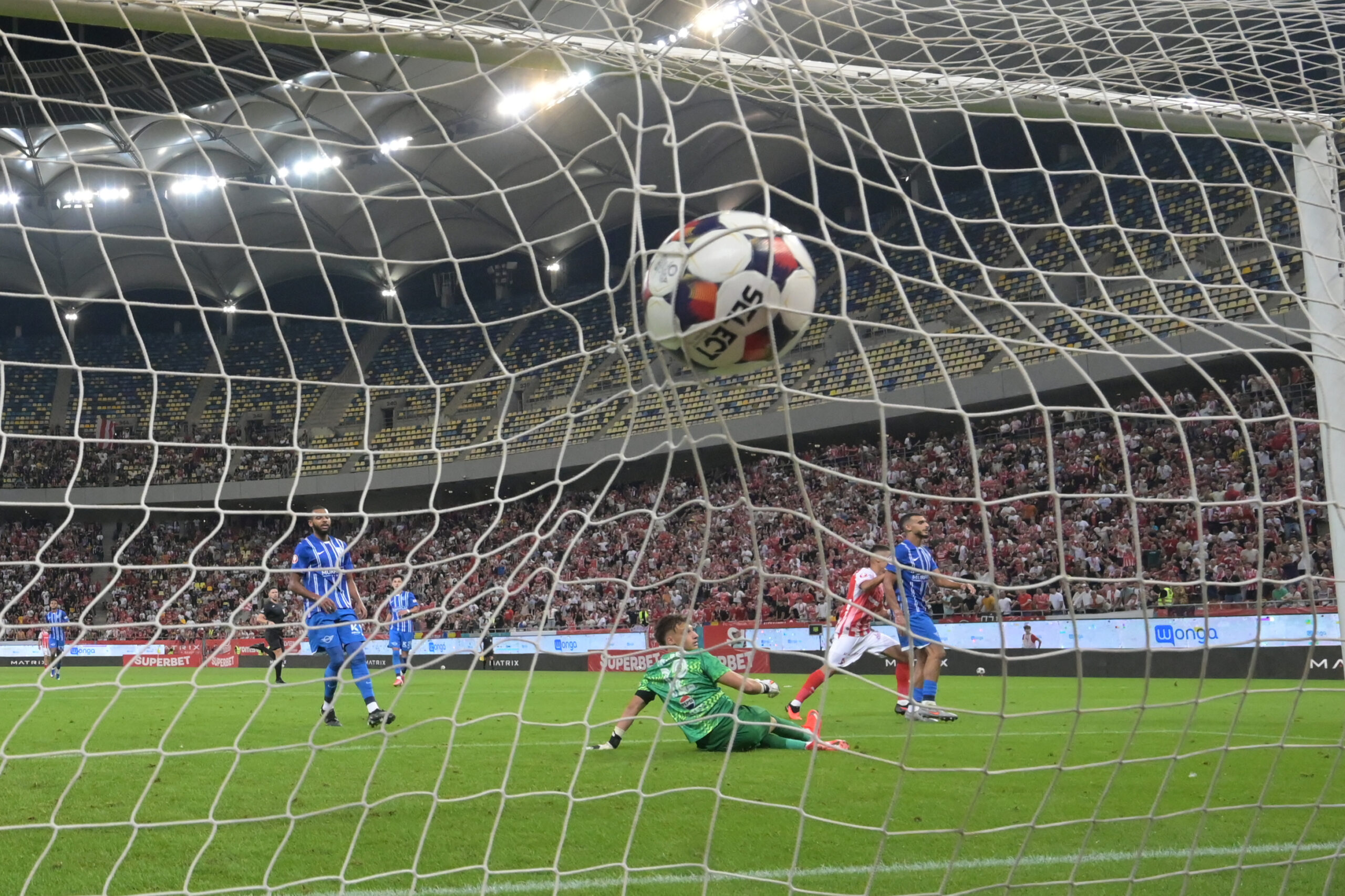 FCSB și Dinamo au jucat primele meciuri pe Arena Națională și statistica e clară