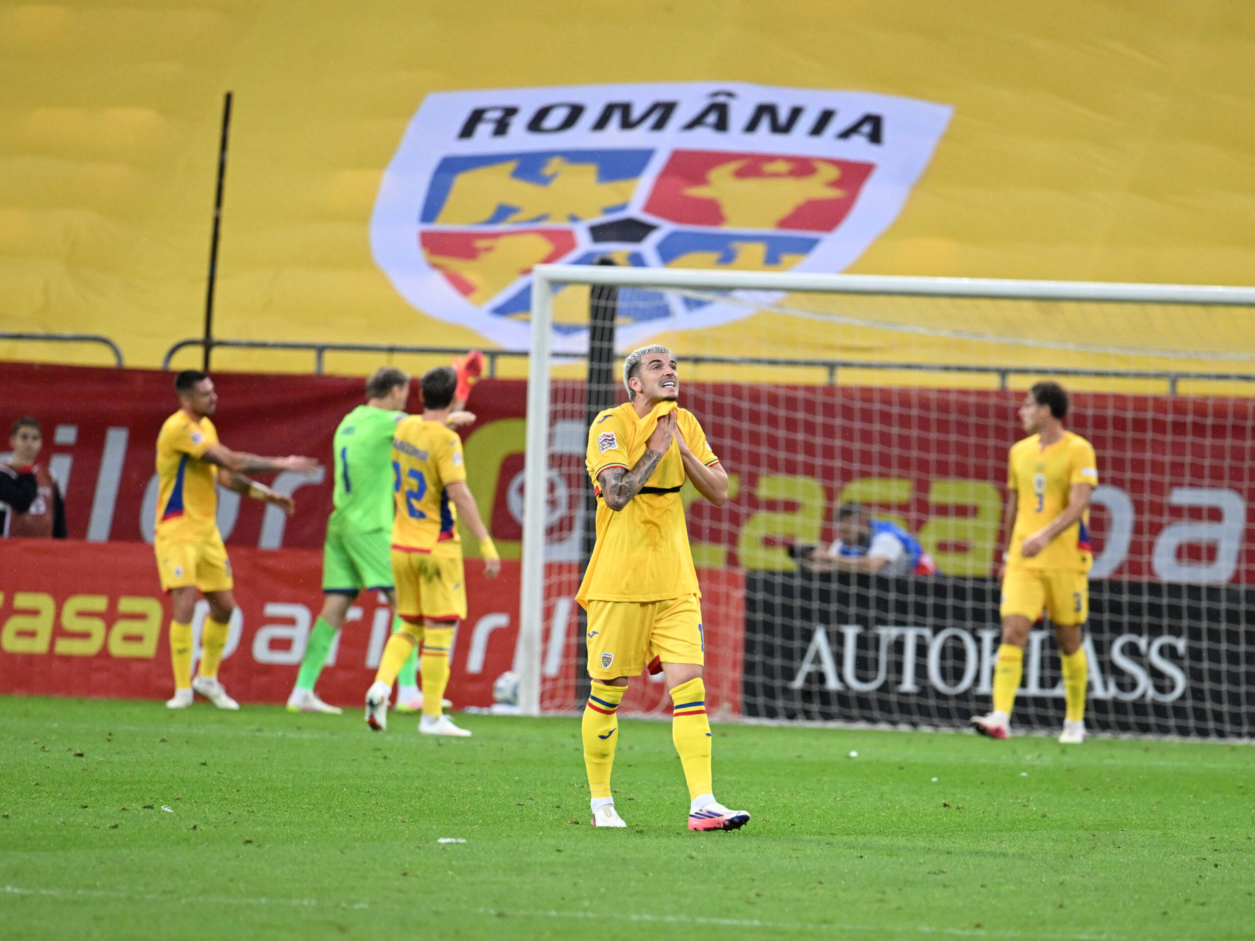 Gică Popescu a dat declarația serii și Adrian Mutu nu s a ferit de cuvinte, după România Bosnia 2