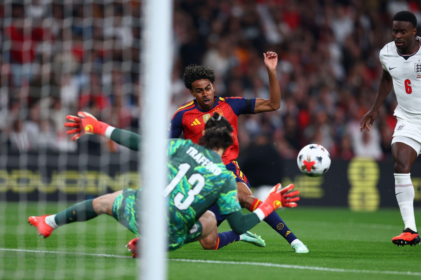 Lamine Yamal a marcat în minutul 2 din Anglia Spania și a intrat în istorie pe Wembley