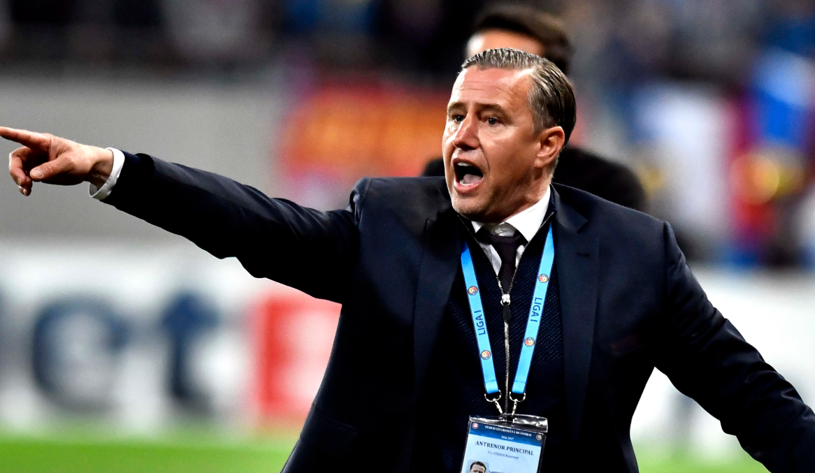 Suspendare! Laurențiu Reghecampf a primit vestea, înaintea primului meci din noul mandat de la FCSB