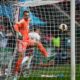 Augsburg Bayern 1 0 ÎN DIRECT pe DGS2 | Neuer o "comite", iar Augbusrg deschide scorul după 5 secunde