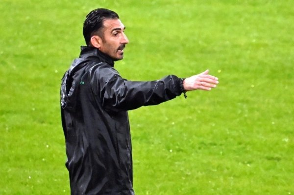 Elias Charalambous, în pericol după un nou pas greșit! Două eliminări și un gol anulat în Levadiakos Volos 0