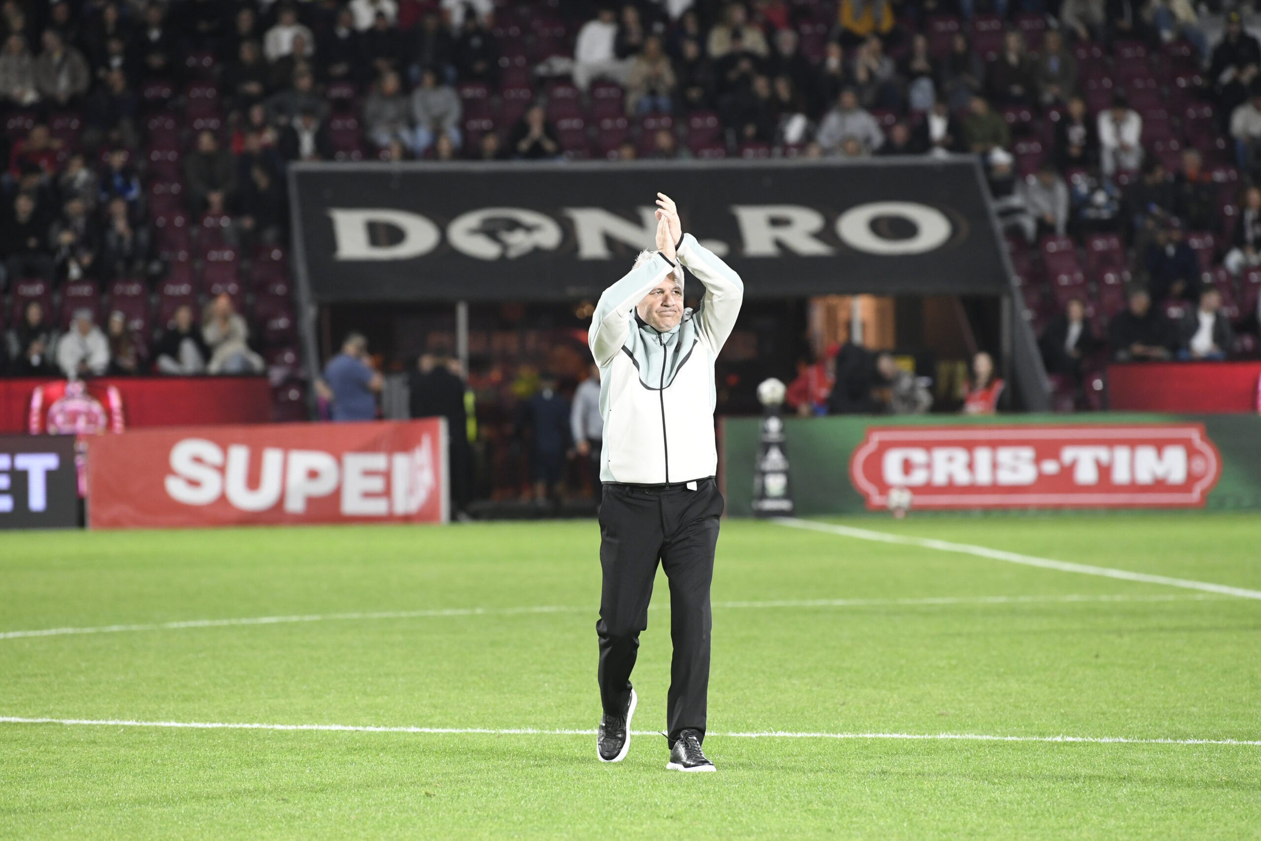 Marius Șumudică nu s a ferit și a făcut anunțul, după eșecul cu ”U” Cluj: ”Îmi pare rău! CFR trebuie să se salveze”