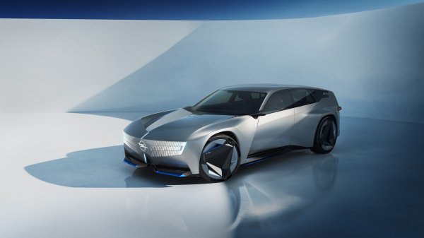 Opel STX Concept: break ul electric al viitorului