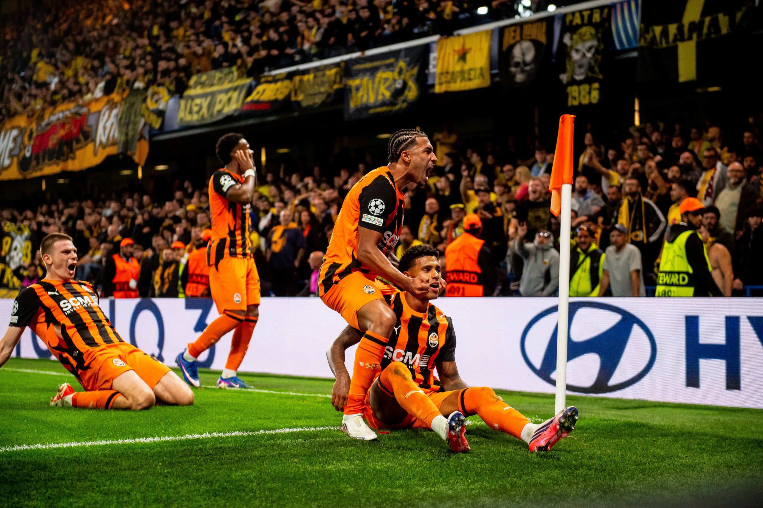 Șahtior AEK 3 1 | Înfrângere pentru echipa lui Răzvan Marin, deși grecii au condus