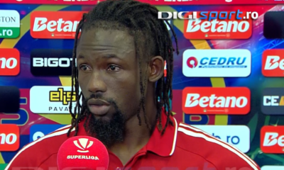 Sylla, semne obscene către tribune, după ce suporterii FCSB ului i au strigat lozinci rasiste: ”Nu e normal”
